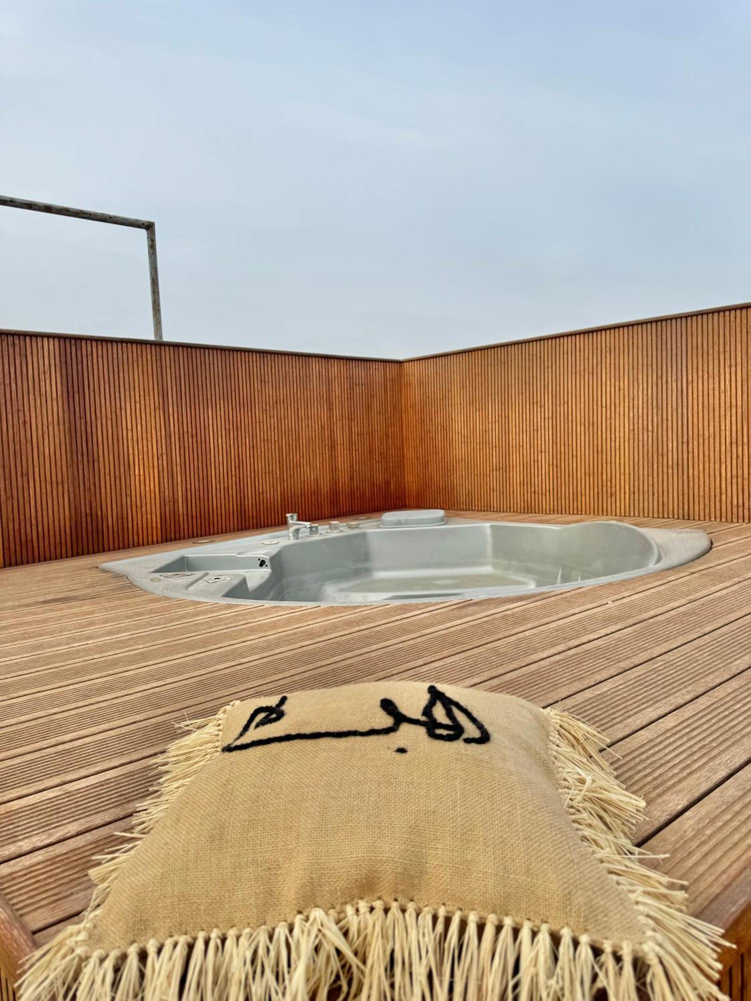 Villa Moon House Ville Nouvelle Exterior foto